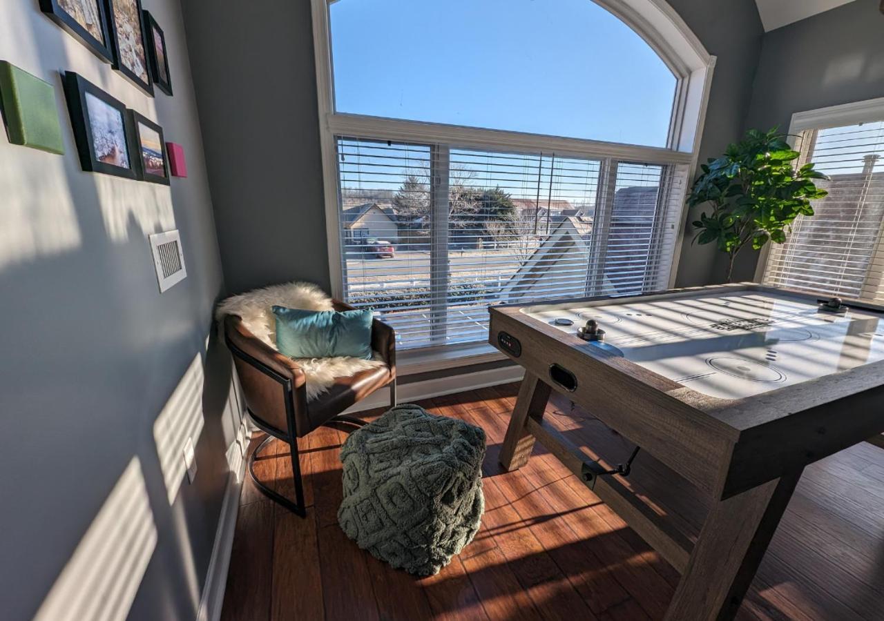 Relaxing Condo On The River - New Air Hockey Table Pigeon Forge Bagian luar foto