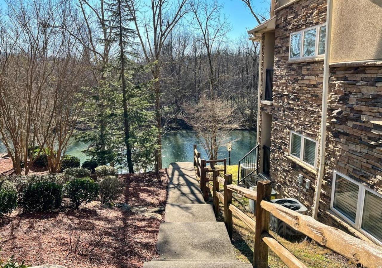 Relaxing Condo On The River - New Air Hockey Table Pigeon Forge Bagian luar foto